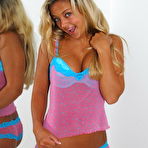 First pic of Hot Blonde Teen Girl