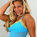 Second pic of Hot Blonde Teen Girl