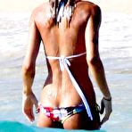 Third pic of Elisabetta Canalis absolutely naked at TheFreeCelebMovieArchive.com!