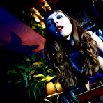 First pic of Girl Fisting her Pussy Free Pics