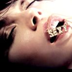 First pic of Shalom Harlow - nude and sex celebrity toons @ Sinful Comics Free Access 