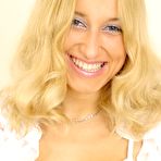 Second pic of Live Girls