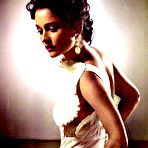 First pic of Robin Tunney picture gallery