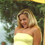 Second pic of Hot Blonde Teen Girl