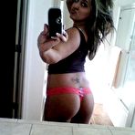 Fourth pic of Sex girlfriend pics :: Lewd chick in incredible pose shot on home livecam 