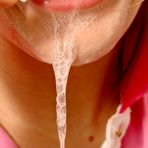 Third pic of Kream Brushing