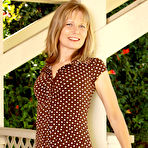 First pic of Introducing 41 Year Old Lexa Mayfair from AllOver30 - Pictures of naked MILF and housewives from Los Angeles, CA