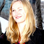 First pic of Julia Stiles picture gallery