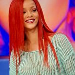 Third pic of :: Largest Nude Celebrities Archive. Rihanna fully naked! ::