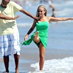 First pic of  Kendra Wilkinson fully naked at Largest Celebrities Archive! 
