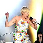 First pic of Miley Cyrus fully naked at Largest Celebrities Archive!