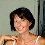 First pic of MILF Kiss - greatest milf porn collection !