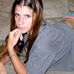 Second pic of Cute Amateur Teenager With Freckles Modeling Nude