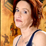 First pic of MILF Porn