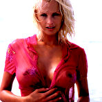 Second pic of Kylie Bax picture gallery