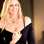 First pic of Julia Ann : Amazing MILF