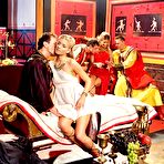 First pic of Jennifer Stone