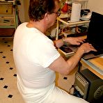 First pic of Janelle gyno fetish cunny gyno instrument checking on gynochair