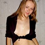 Second pic of Sex girlfriend pics :: Homemade pics with cute teenies playfully showing off 