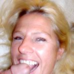 Second pic of REAL MATURE AMATEURS - by homemadejunk.com