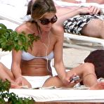 Third pic of  Jennifer Aniston fully naked at TheFreeCelebMovieArchive.com! 