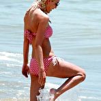 Second pic of Tori Spelling absolutely naked at TheFreeCelebMovieArchive.com!