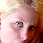 Third pic of Chubby Loving - Blonde Teen BBW Sucking In Kitchen