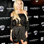 Second pic of Lindsay Lohan exposed her sexy legs paparazzi shots