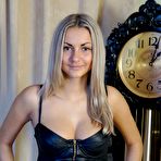First pic of Fucking gorgeous blonde babe stroking her amazing pussy
