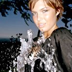 Second pic of Mandy Moore nude