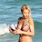 First pic of Linda Batista