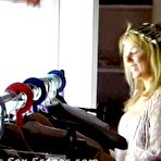 Fourth pic of ::: Paparazzi filth ::: Geri Halliwell gallery @ Celebs-Sex-Sscenes.com nude and naked celebrities