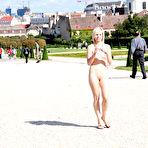 Fourth pic of Nude-in-Public