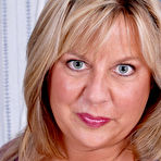 First pic of MILF Porn