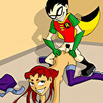 First pic of Mad Bumblebee with sporting boobies gets penetrated \\ Cartoon Porn \\