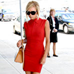 First pic of Victoria Beckham nude posing photos