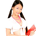 First pic of VirtuaGirlHD