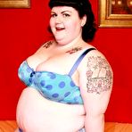 First pic of Plumper TV - Brunette BBW Slut Playing Big Dildo