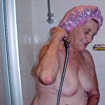 Third pic of Oma=Granny