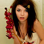 Second pic of Kaira18.com - Real 18yo EMO teen!