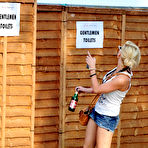 Second pic of Sarah Harding shows her long legs at Hard Rock Calling Festival