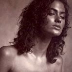 Fourth pic of Shalom Harlow