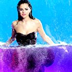 First pic of  Selena Gomez fully naked at Largest Celebrities Archive! 