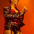 First pic of Rihanna