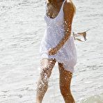 Fourth pic of Petra Nemcova