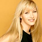 Third pic of Lisa Kudrow