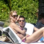 Second pic of ::: Paparazzi filth ::: Uma Thurman gallery @ Celebs-Sex-Sscenes.com nude and naked celebrities