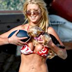 Fourth pic of Tara Reid