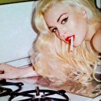 First pic of :: Largest Nude Celebrities Archive. Lindsay Lohan fully naked! ::