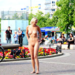 Third pic of Nude-in-Public